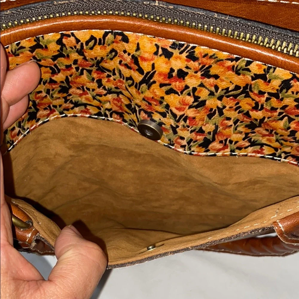Floral Brown Patricia Nash Handbag - Picture 7 of 10